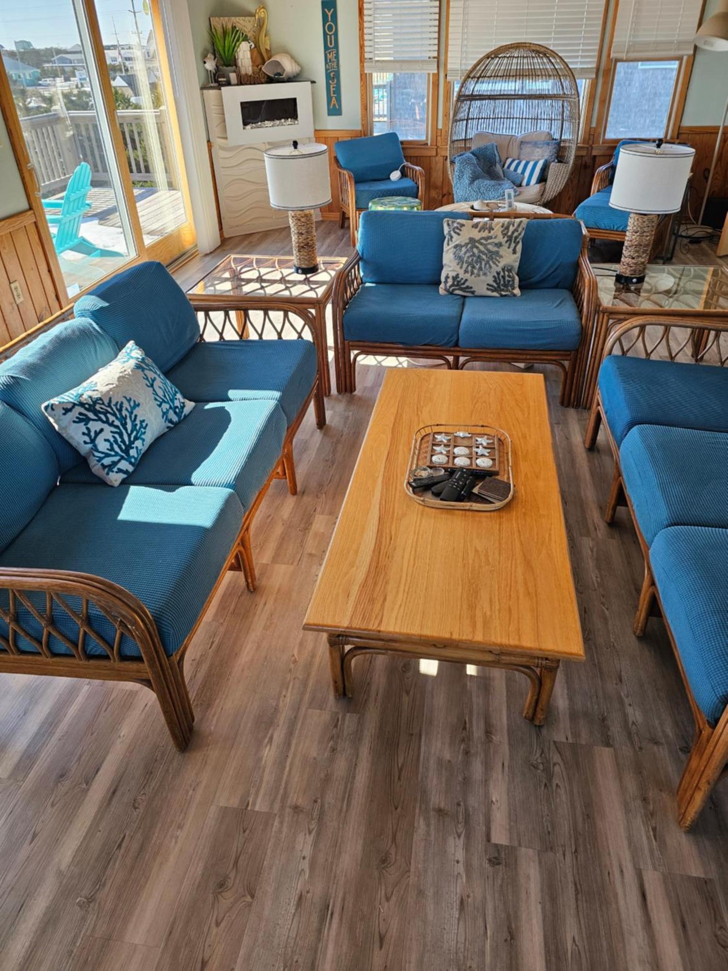 הוילה אייבון Amazing Ocean View-Newly Renovated Modern Oasis מראה חיצוני תמונה